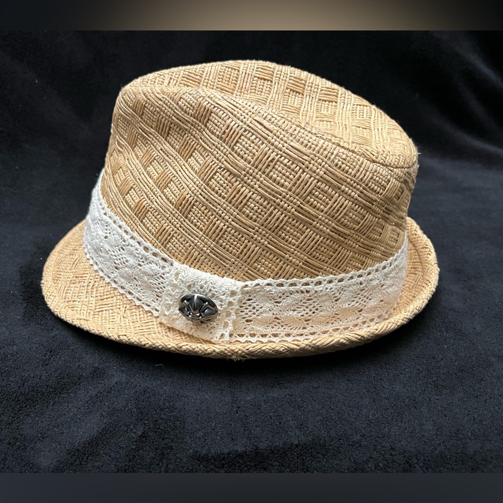 Women’s Harley Davidson Tan Woven Hat with Cream Lace Band